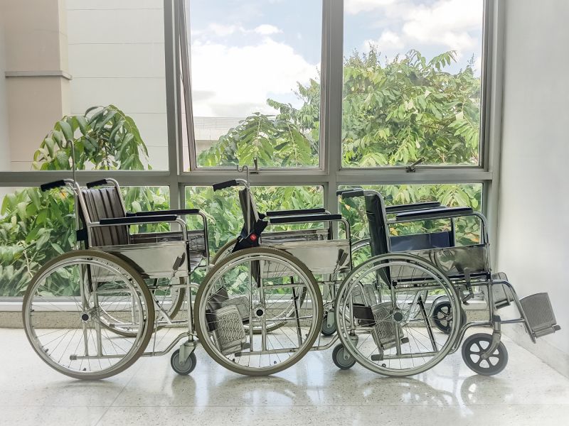 Window Glass Reglazing Costs — Cost of Window Glass Reglazing